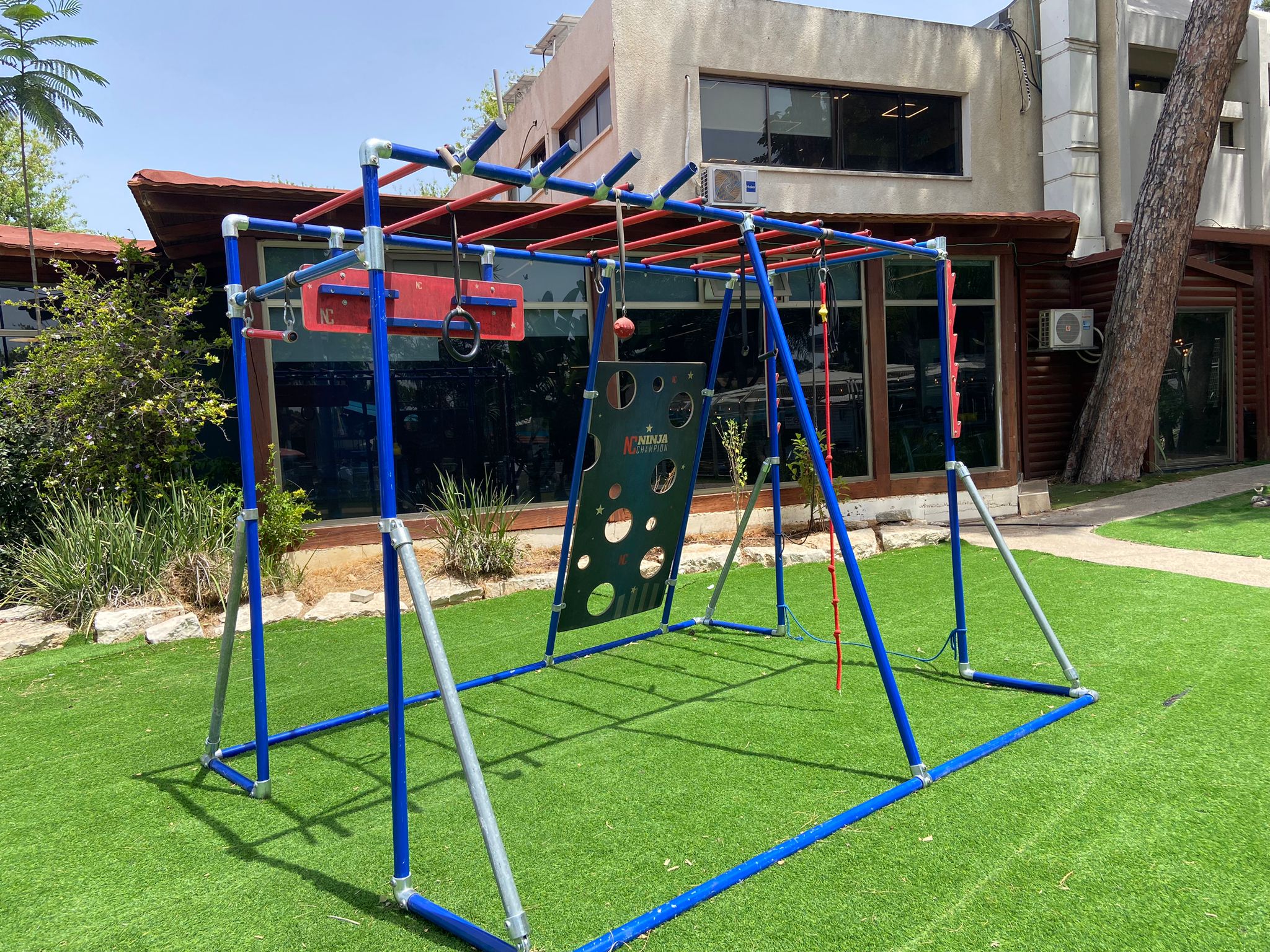 מתקן נינג'ה לילדים